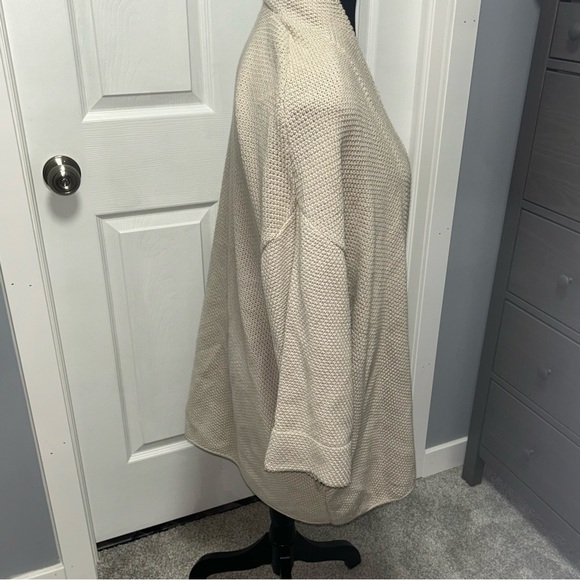 Sincerely Jules Cardigan - Picture 2 of 6